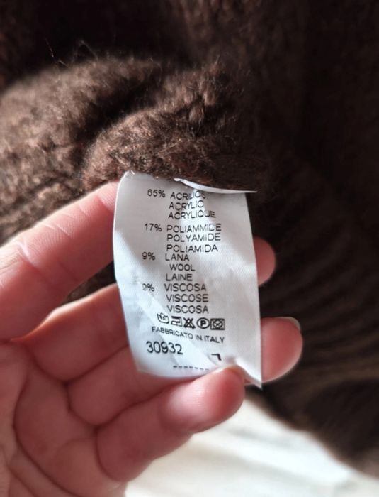 В’язаний светр (стрікпуловер) темно-коричневий, новий.