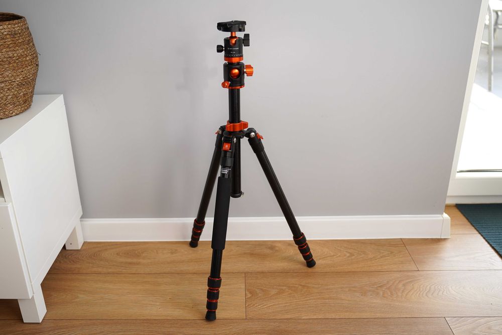 Statyw K&F Concept T254A4 2w1 (Statyw + Monopod) z poziomą kolumną