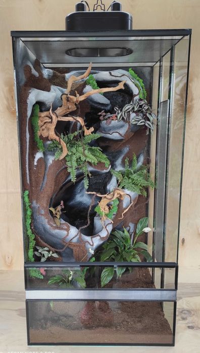 Terrarium dla kameleona z wodospadem szeroką wentylac TW36KW AquaWaves