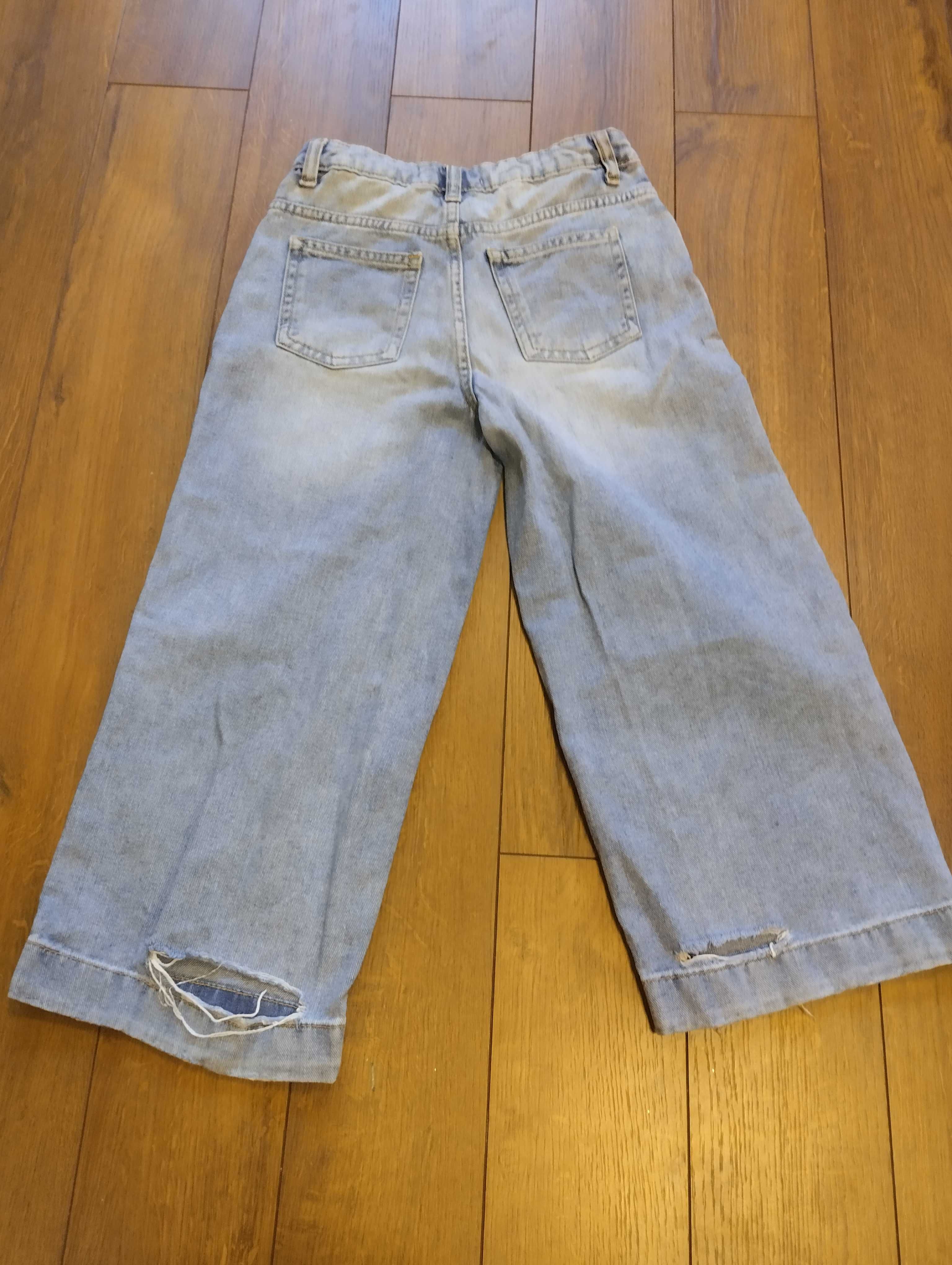 2 pary jasnych jeansow dla dziewczyny, Reserved and Shein, 8-9 lat