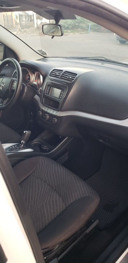 Dodge Journey Додж