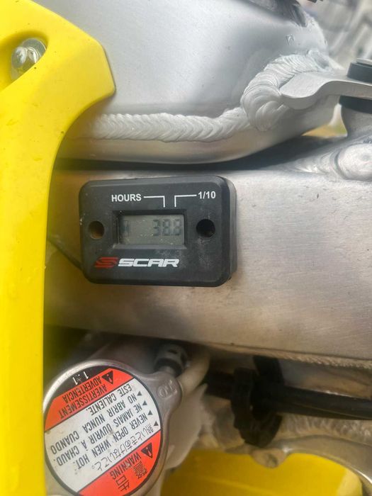 SUZUKI RMZ   40mth od nowosci