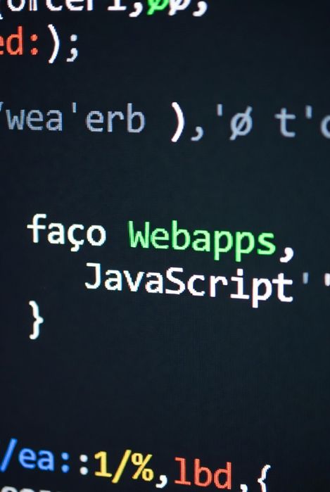 Desenvolvedor de aplicações web à medida64695010214529120