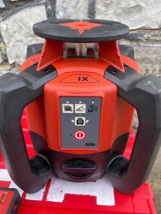 Hilti PR300-HV2S/ротаційний лазерний нівелір хілті