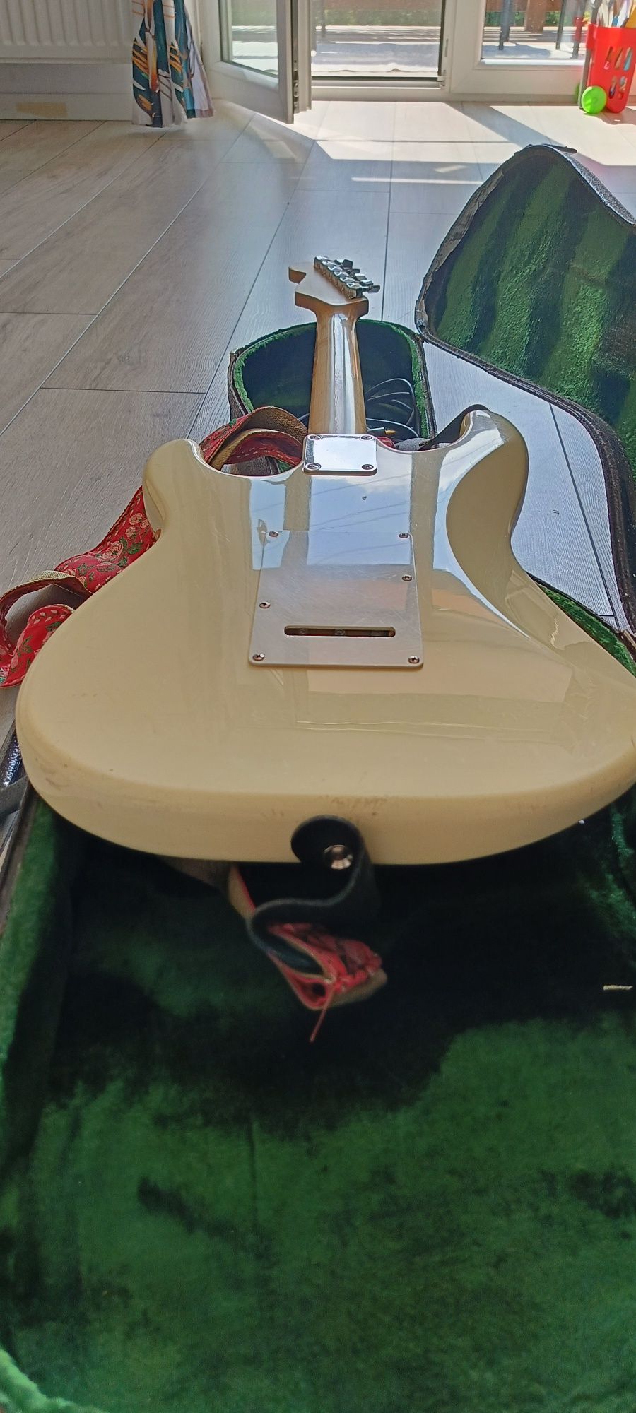 Gitara elektryczna