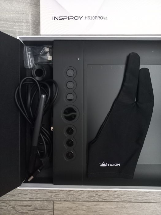 Графічний планшет Huion H610 Pro V2 + рукавичка