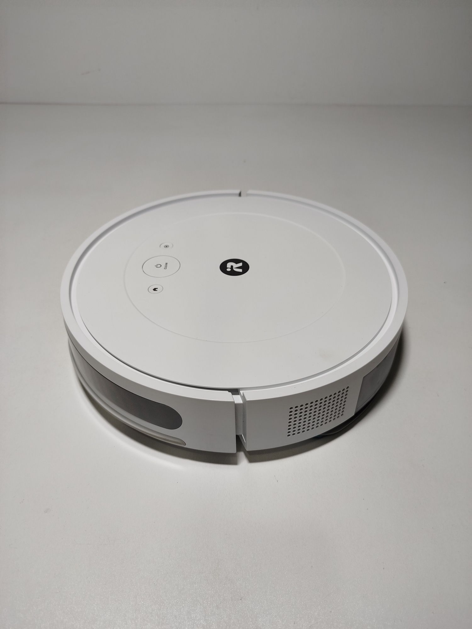 Robot sprzątający iRobot Roomba Combo Essential biały