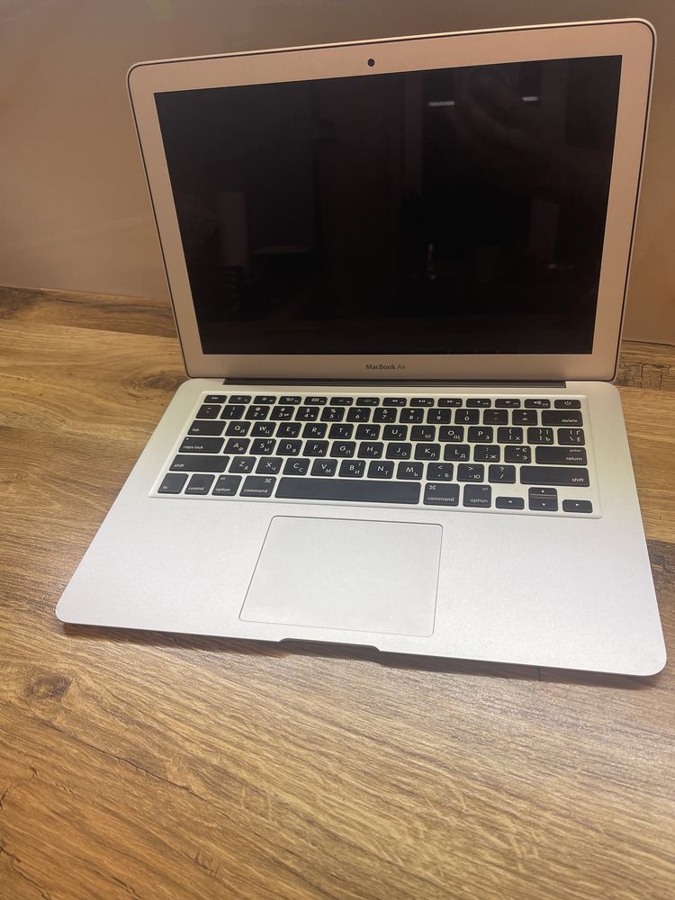 MacBook Air A1466 2014