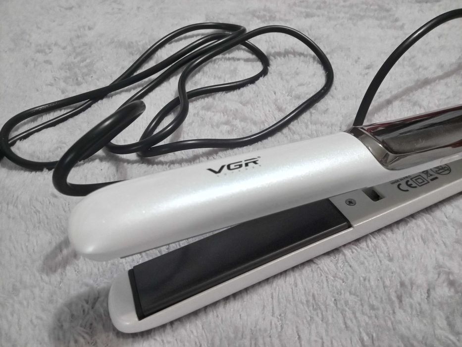 Випрямляч для волосся професійний VGR V-550