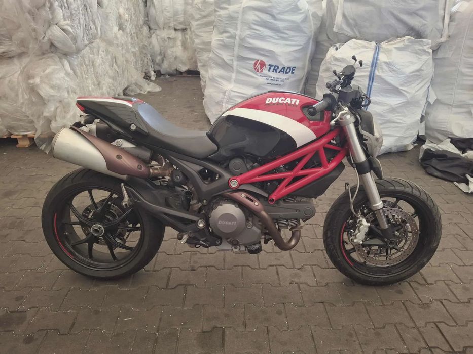 Ducati Monster Ducati Monster 796 ABS A2