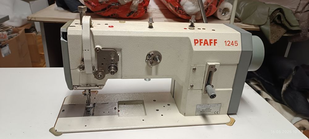 Швейна машина PFAFF 1245 на запчастини