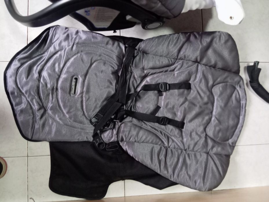 Carrinho e ovo  bebe