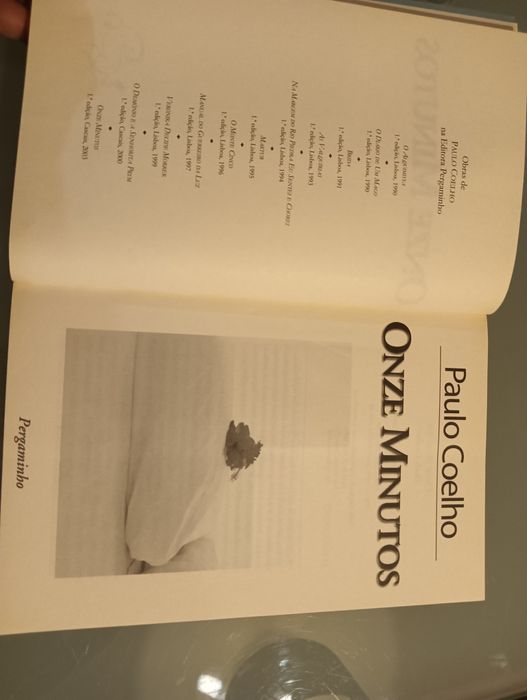 Onze Minutos	de Paulo Coelho	Como novo!