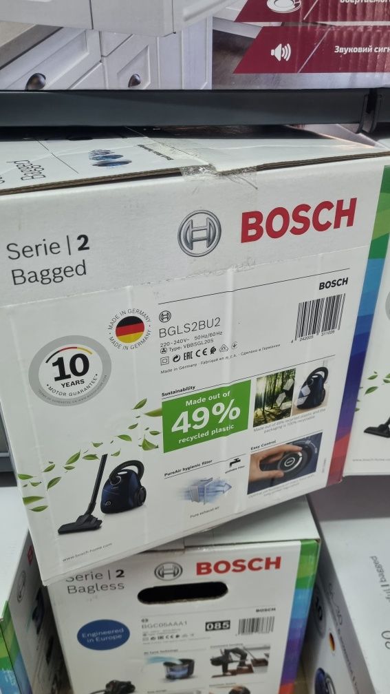 Порохотяг Bosch BGLS2BU2