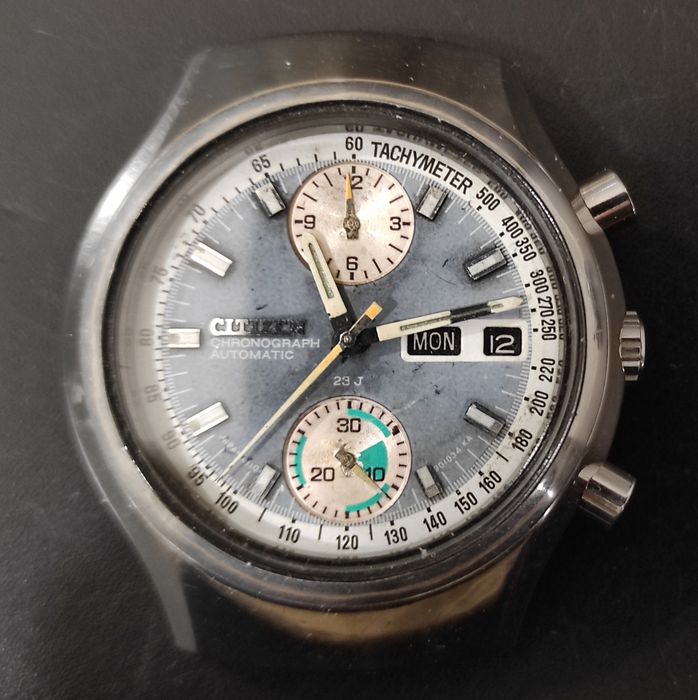 2 Cronógrafos Citizen automáticos completos para revisão,