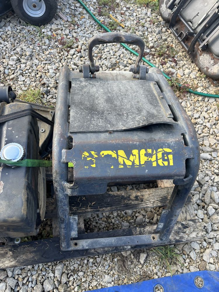 Bomag BPR65/52D-3 sprzęgło płozy płyta wibrator hatz 1d50s tłumik