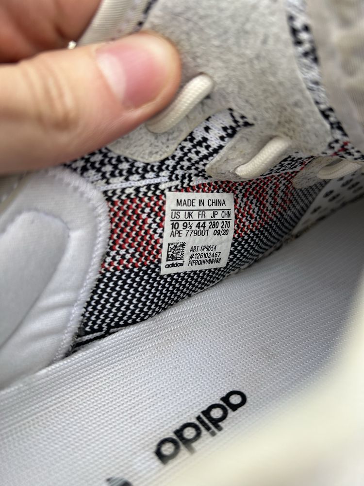Adidas Yeezy Boost 350 V2 Zebra sneakersy biało czarne buty 44