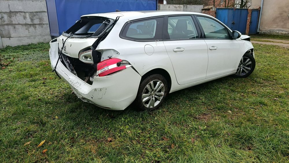 Pegout  308 SW 1.2Benzyna