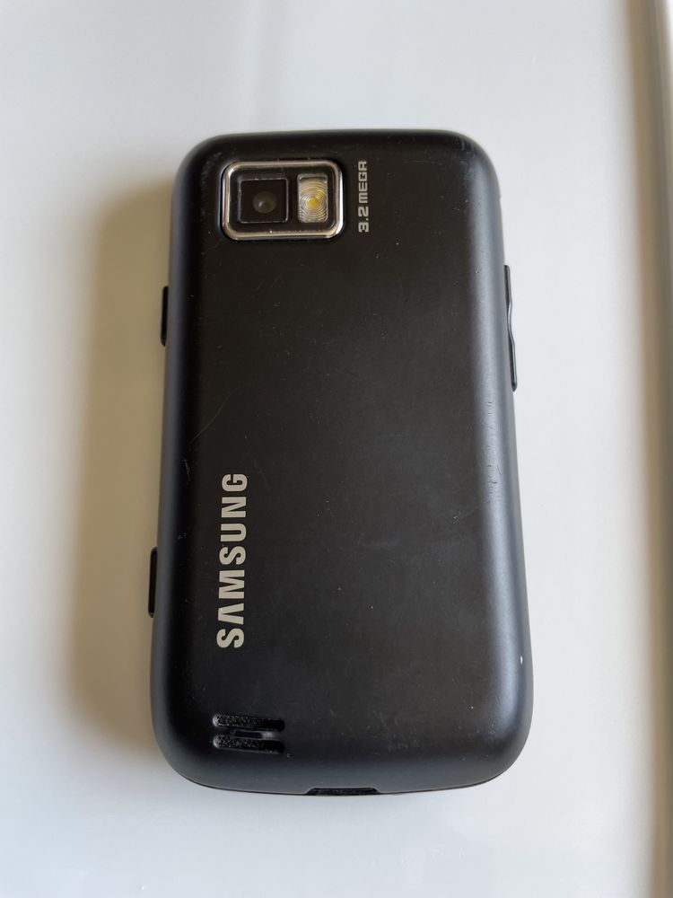 Telemóvel Samsung GT S5560V, muito bom estado, desbloqueado
