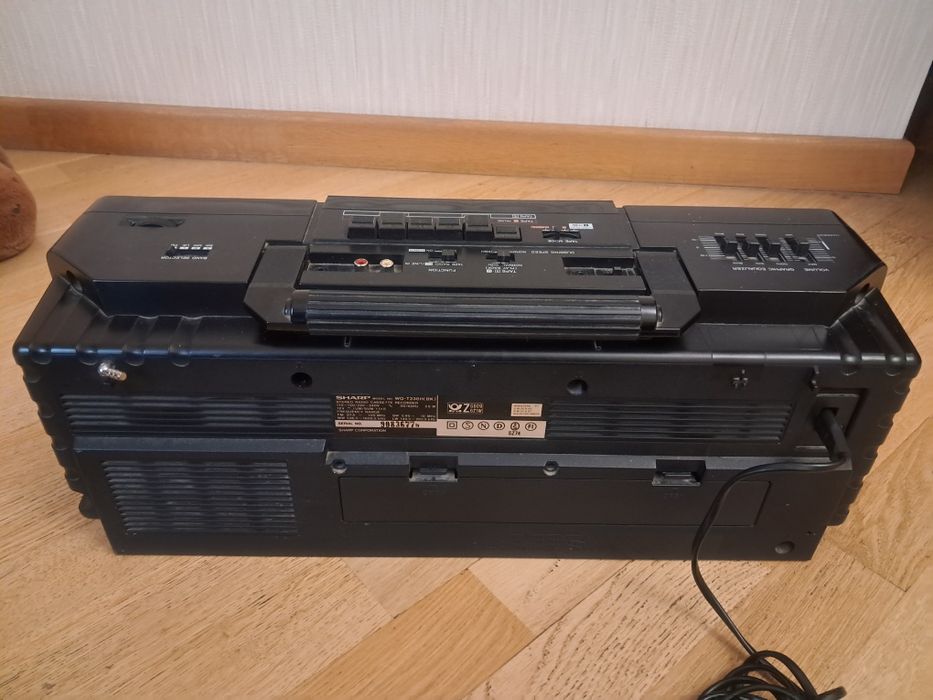 Магнитофон двухкасетный SHARP WQ-T238H (BK)