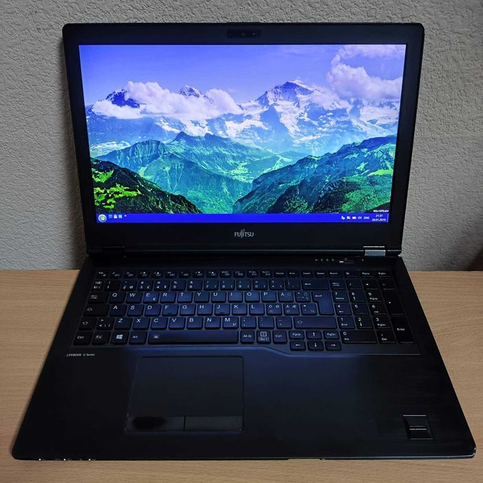 Для бізнесу Fujitsu Lifebook U758 15.6 FHD IPS i5-8250U/8GB/256SSD/UHD