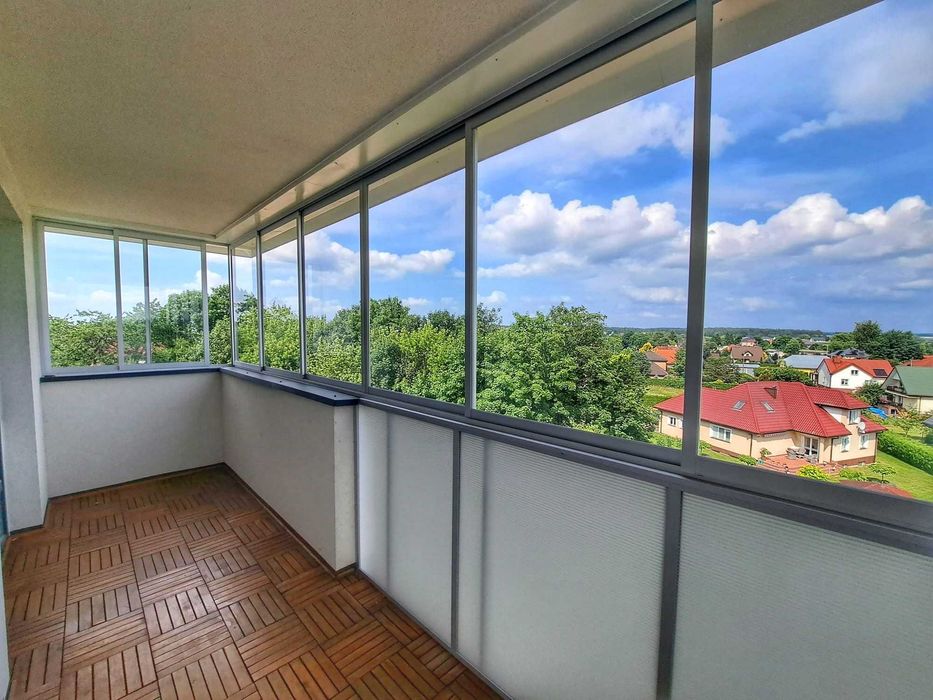 Aluminiowa zabudowa balkonu, zadaszenie tarasu, wiatrołap, balustrada