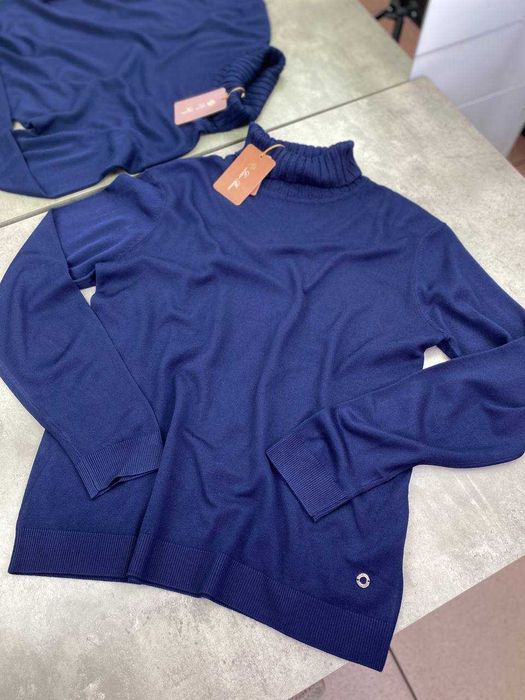 Мужской синий свитер Loro Piana кофта с вышивкой Лоро Пиана sg252