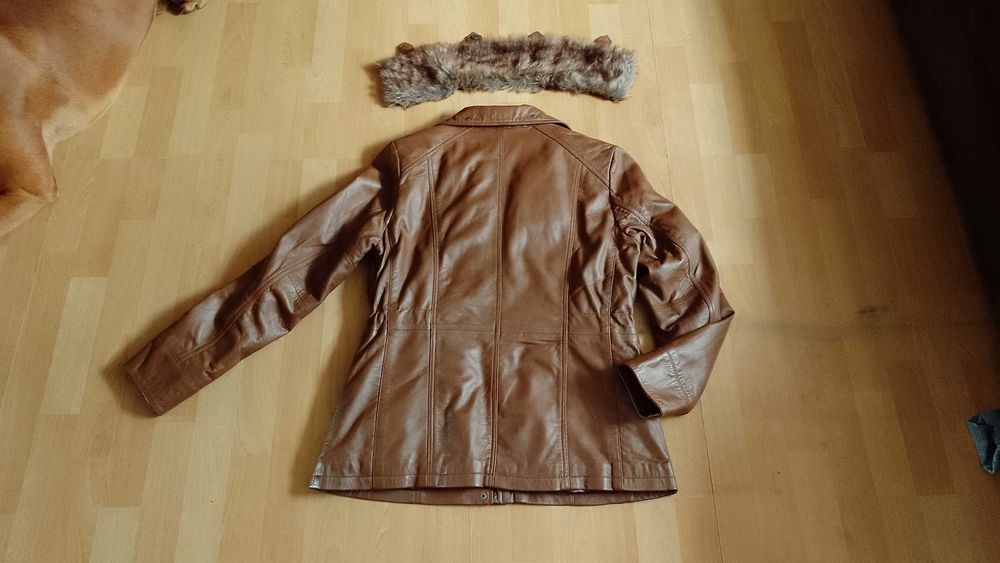 Damska ocieplana kurtka skórzana CARLO COLUCCI r.L stan idealny