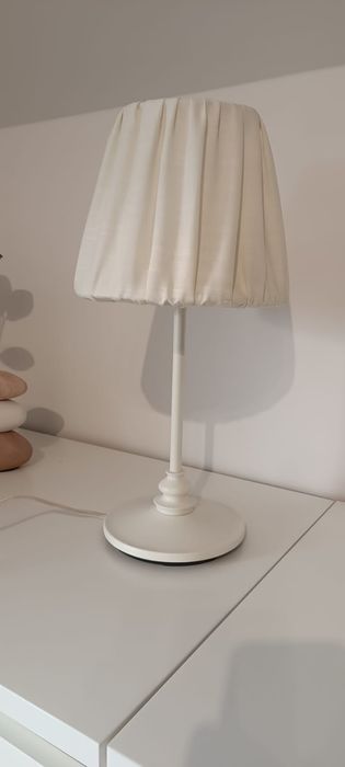 Lampka IKEA ÖSTERLO biała