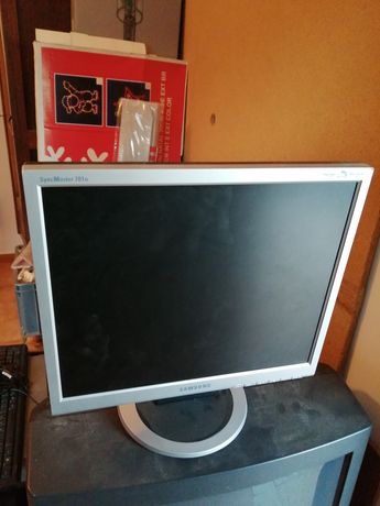 Monitor PC Samsung