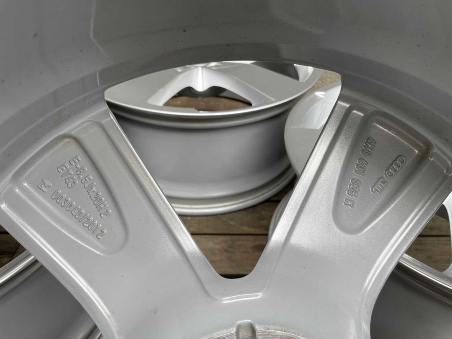Oryginał Felgi aluminiowe 20cali 4K0 AUDI A6 C6 C7 C8 A4 5x112 nr203