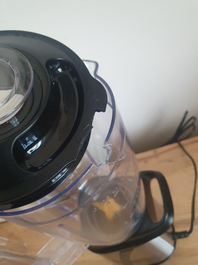 Blender Kielichowy ZEEGMA Vitamine 1050W.
