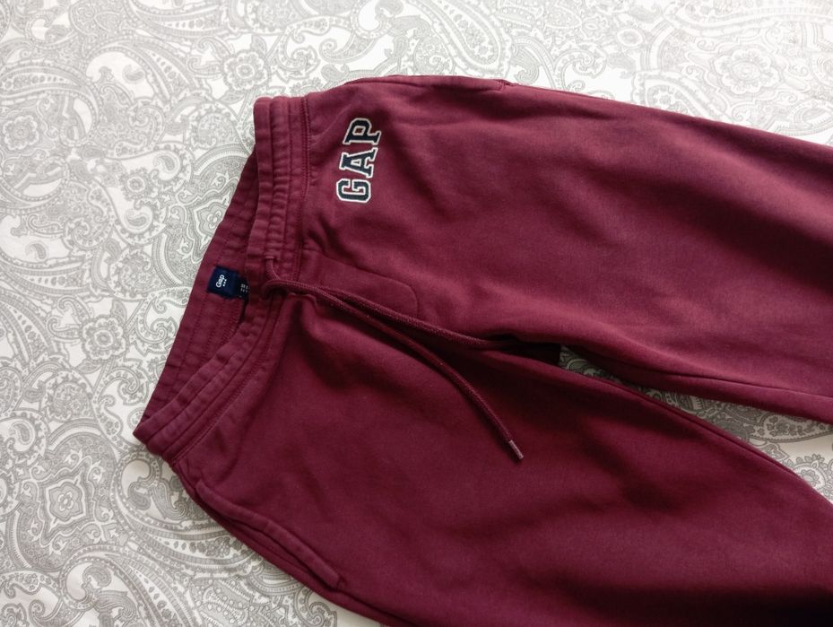 Spodnie damskie dresowe GAP