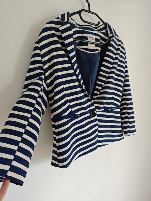 Stylowa marynarka, Bershka, rozmiar M realizowana viralovy hit sezonu!