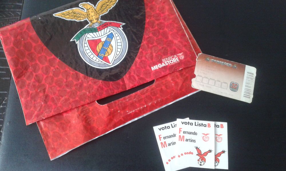 Conjunto S.L.Benfica - Cd, Dvd, Porta-Chaves, Livro, Calções