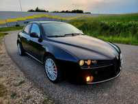 ALFA ROMEO 2.4 jtdm sedan klima karbon nawigacja alu17 hak SUPER STAN