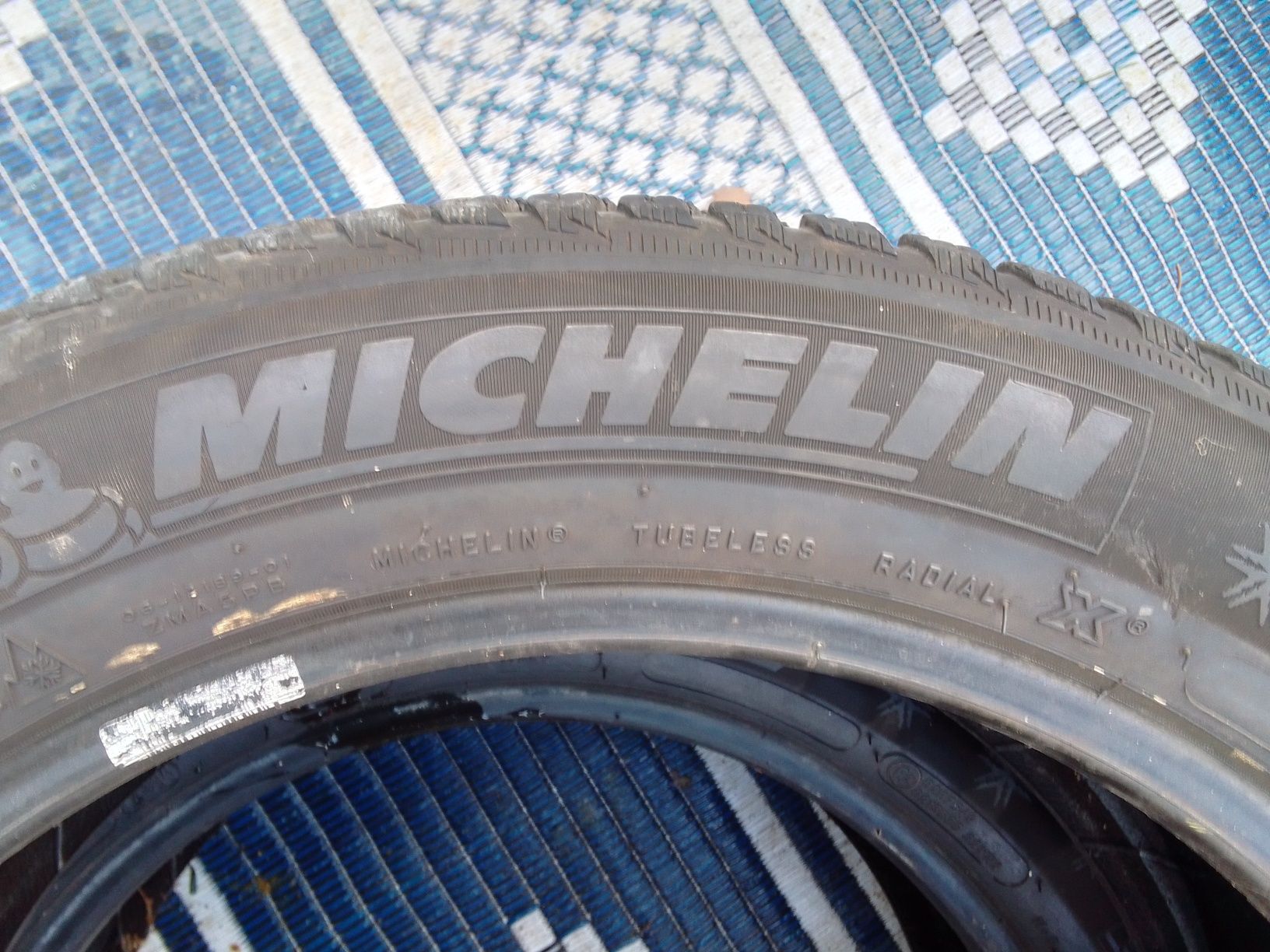 Cena za 2 Opony zimowe 205/55r17 MICHELIN