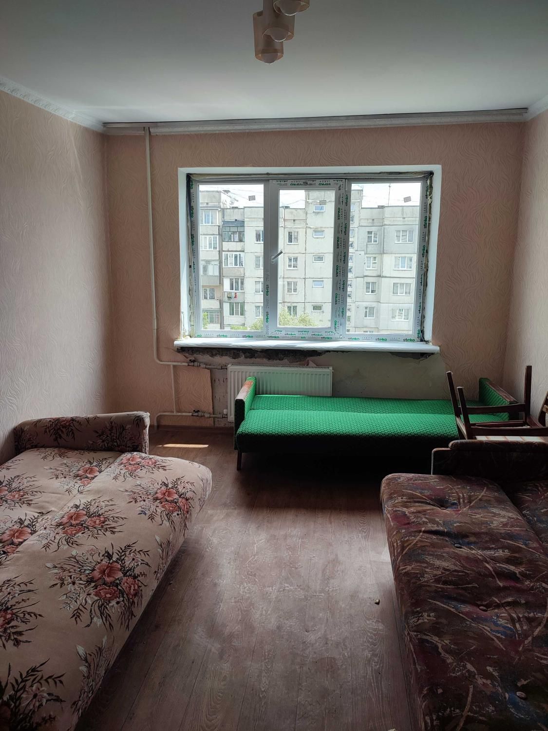 Продається 3-кімнатна квартира в Хмельницькому