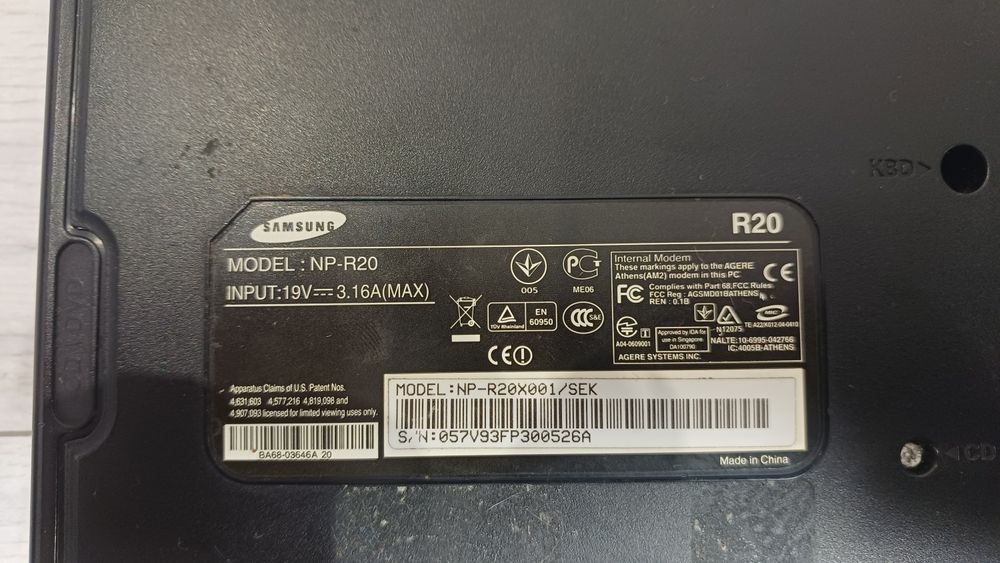 Ноутбук Samsung np-r20, восстановление или запчасти