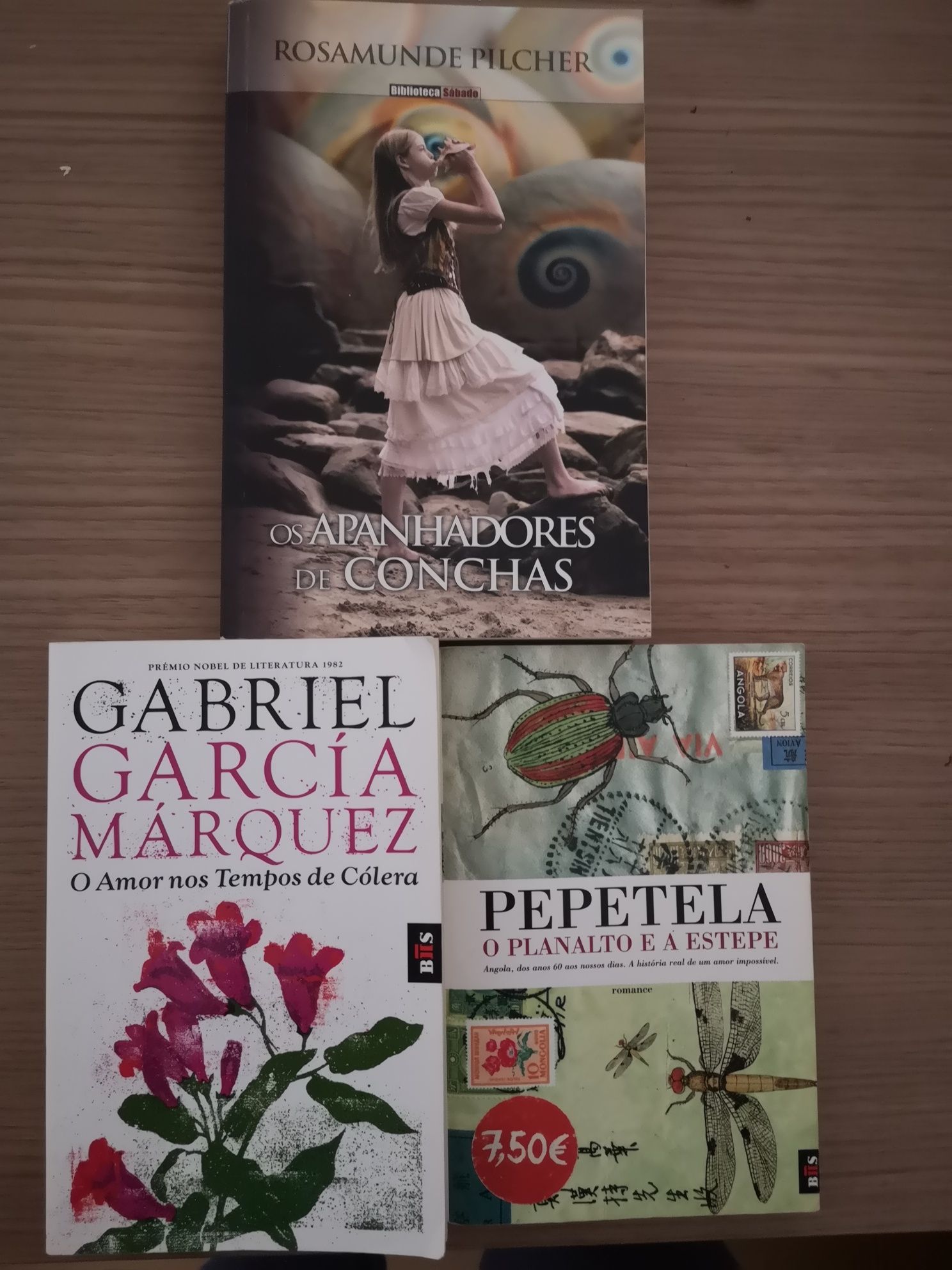 Vários livros entre 3 e 7 euros