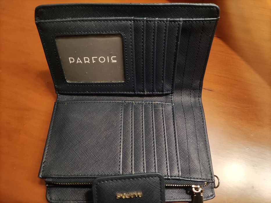 Porta Moedas da marca Parfois  em azul