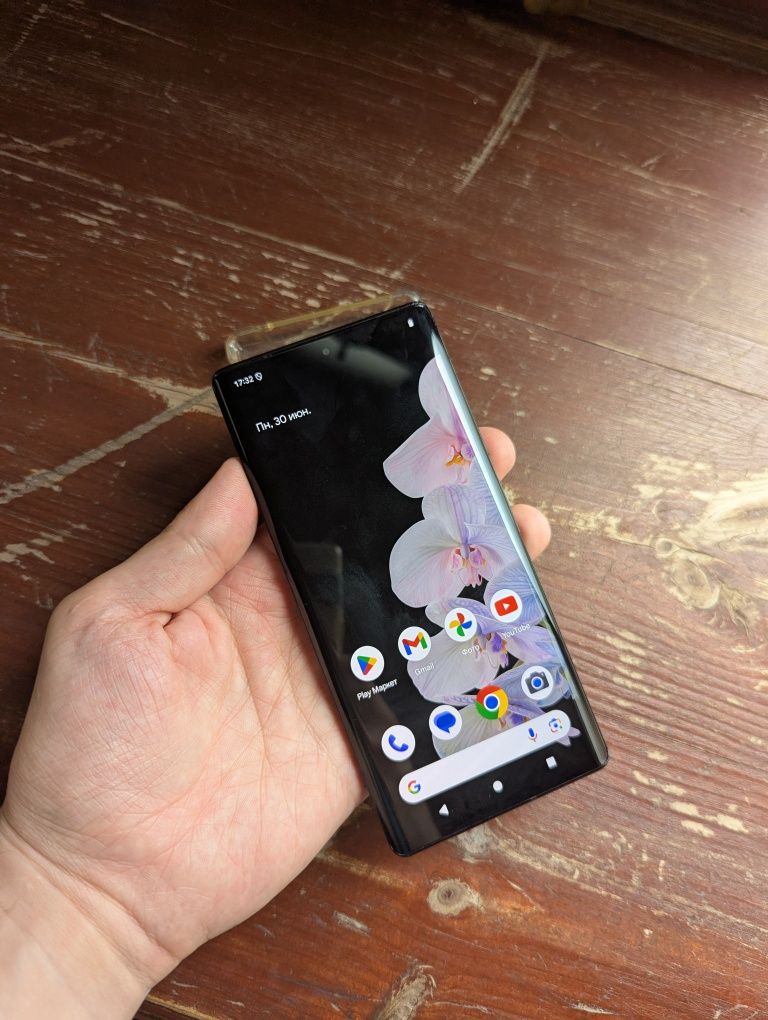 Смартфон Google Pixel 6 Pro 12/128GB Neverlock в отличном состоянии