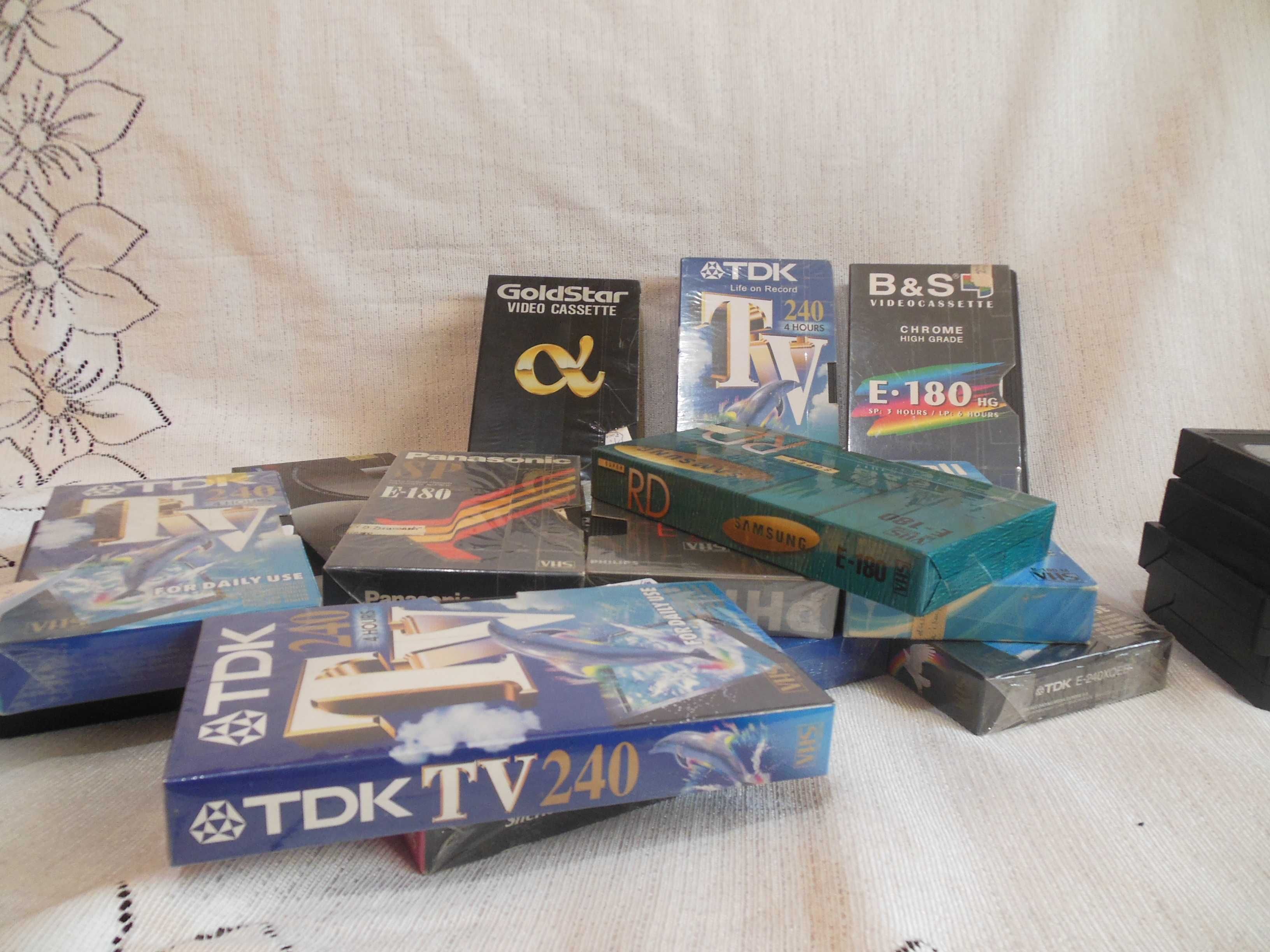 Kasety VHS 30 szt