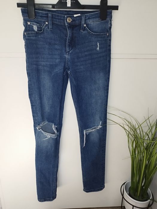 Okazja! Jeansy dziewczęce 3 pary firmy Denim,Grunt,Mono rozmiar 146 cm