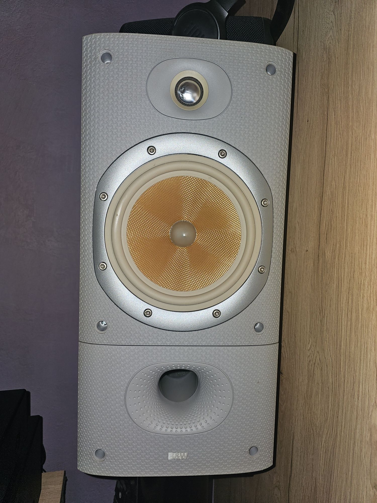 Kolumny podstawkowe   b.w 602 s3