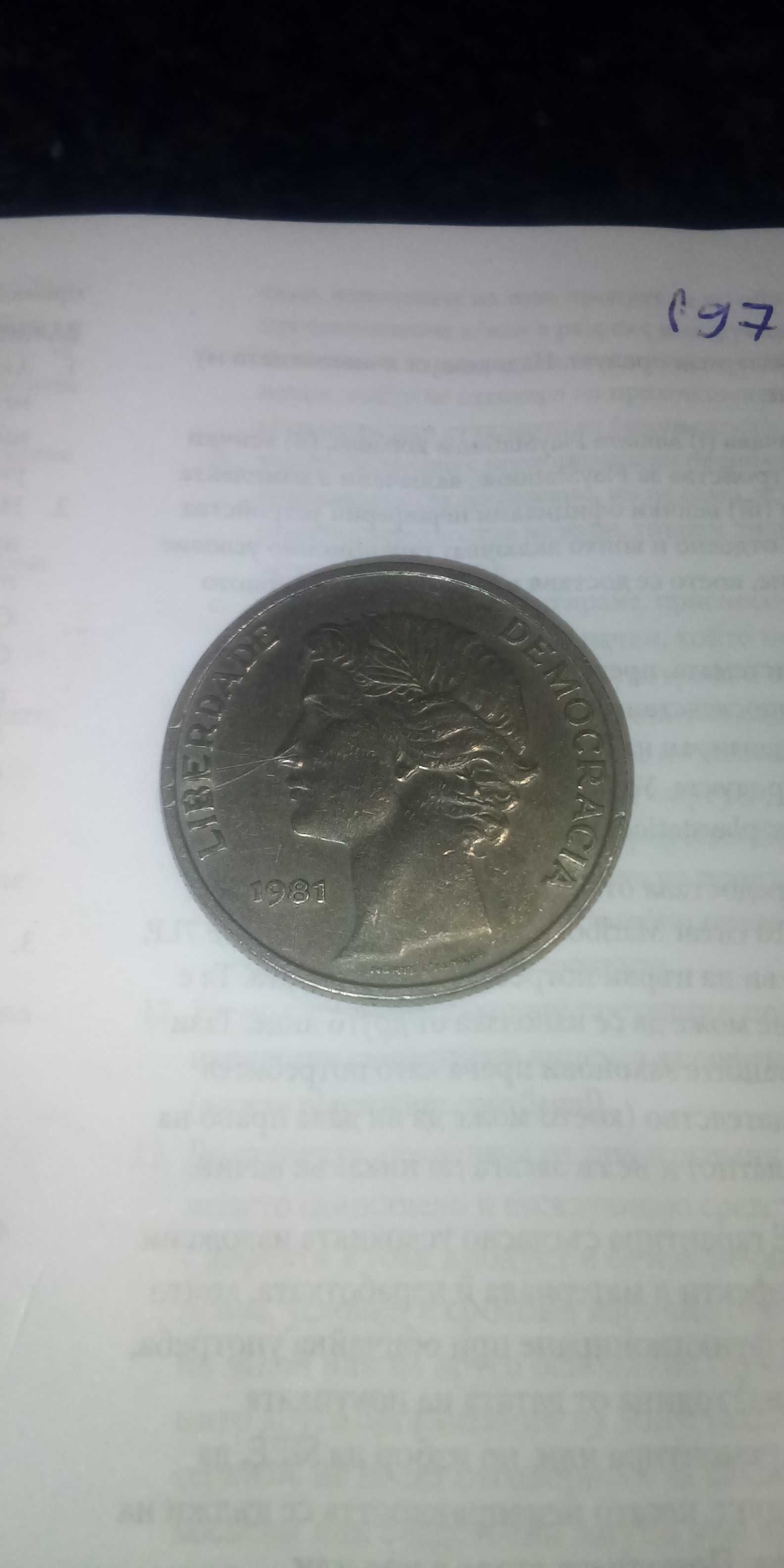25 escudos de 1981