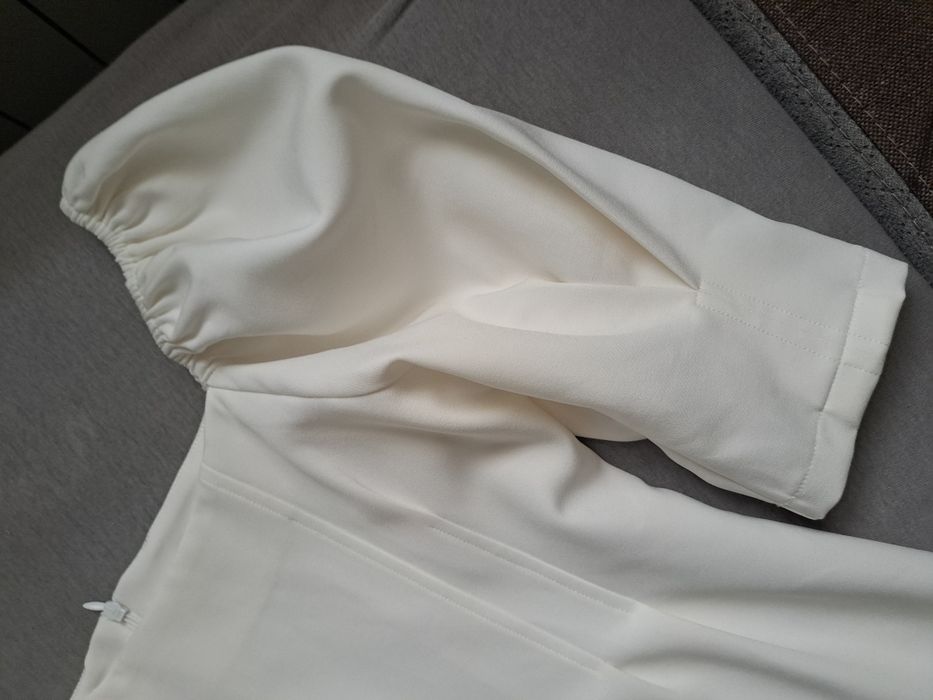 Sukienka damska biala elegancka S