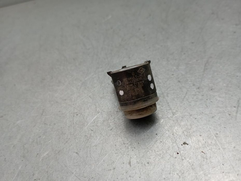 Sensor de estacionamento RENAULT Clio V (BF_)