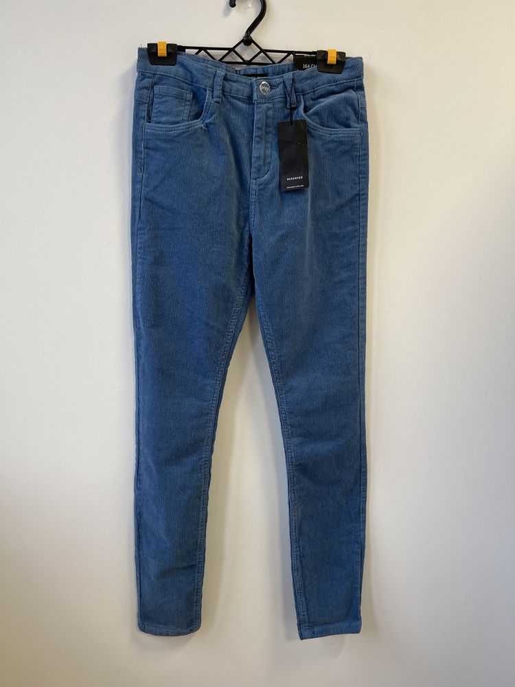 Reserved spodnie dziecięce sztruks niebieskie r.164