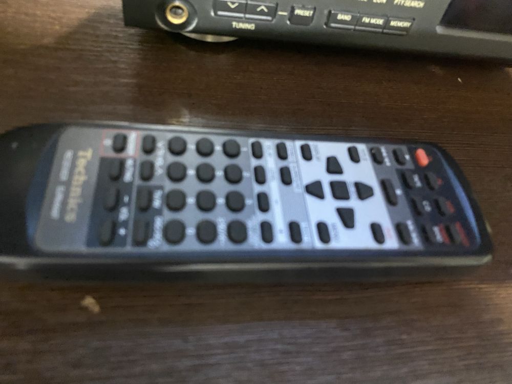 Amplituner technics model SA AX530